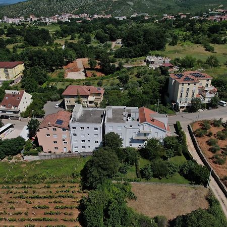 Pension Silvia Меджугорье Экстерьер фото