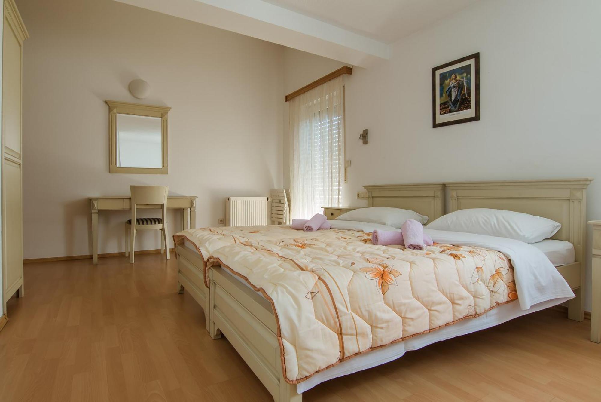 Pension Silvia Меджугорье Экстерьер фото