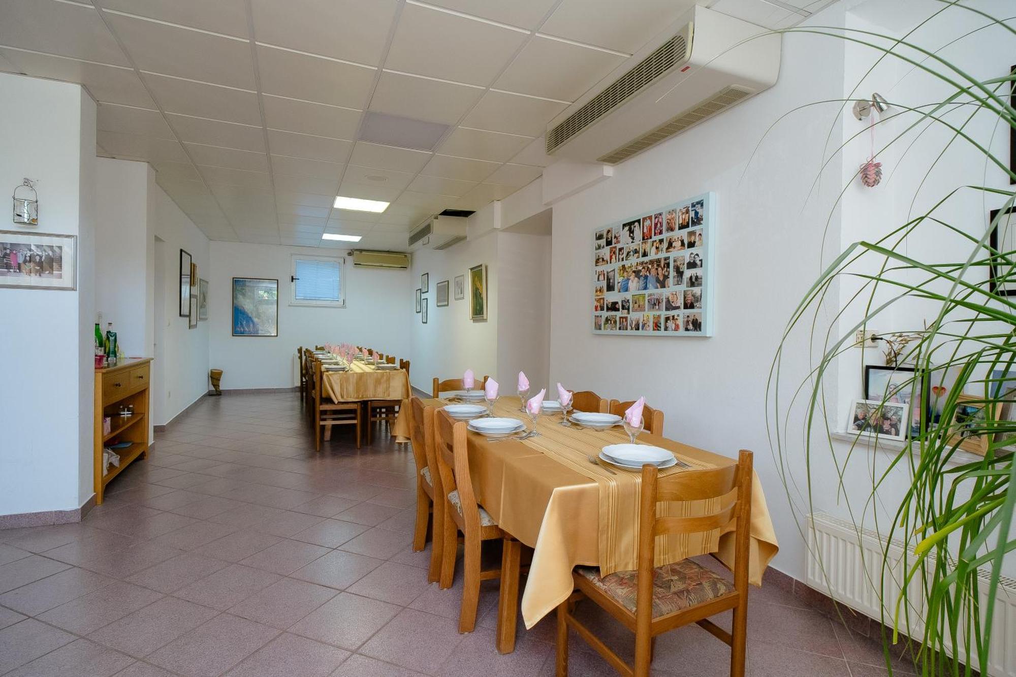 Pension Silvia Меджугорье Экстерьер фото