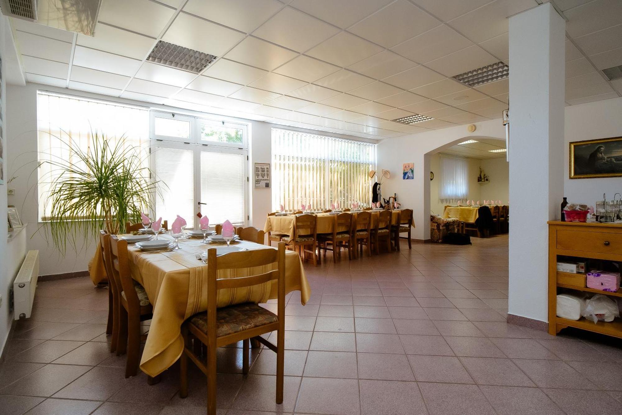 Pension Silvia Меджугорье Экстерьер фото