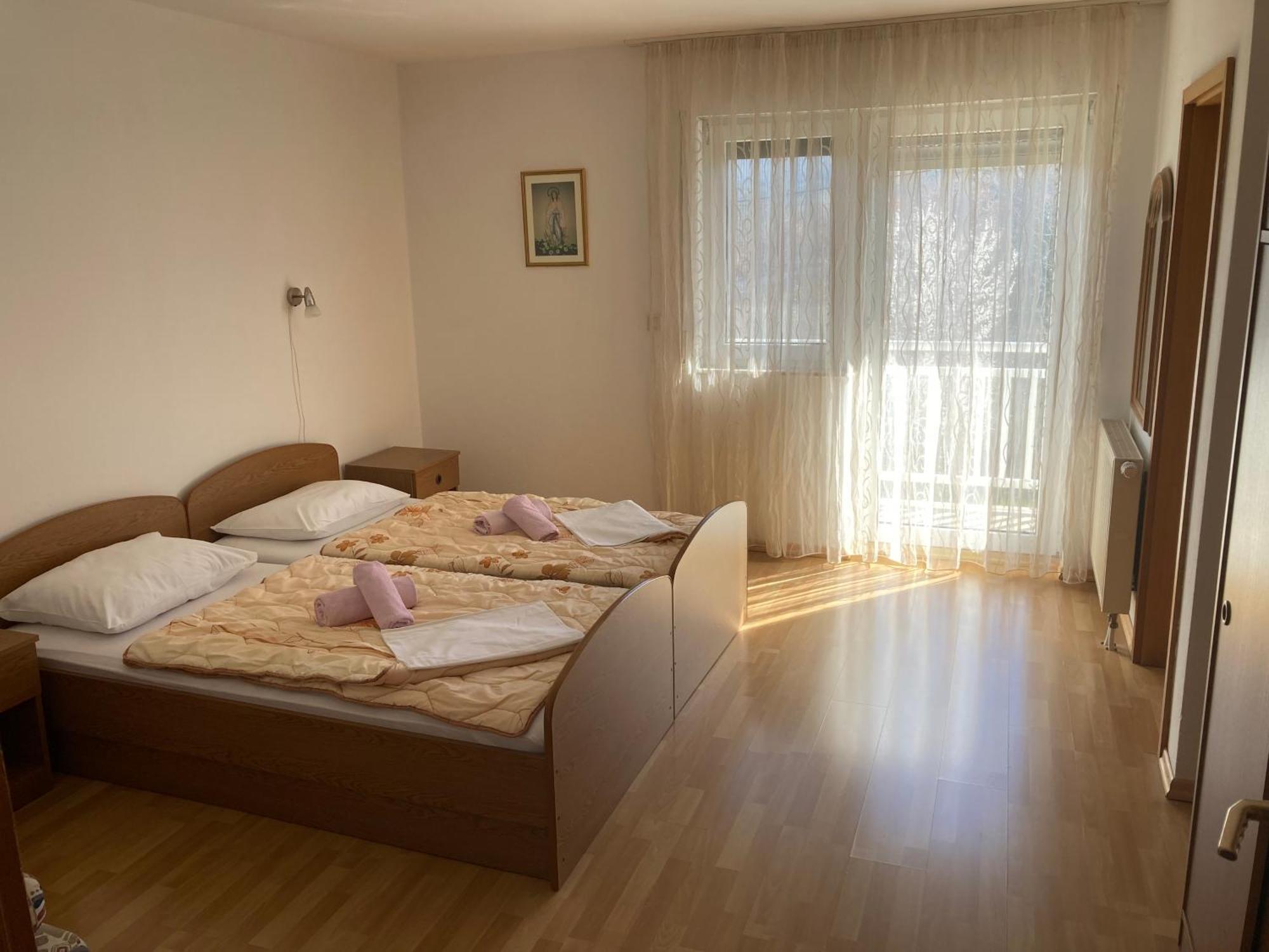 Pension Silvia Меджугорье Номер фото